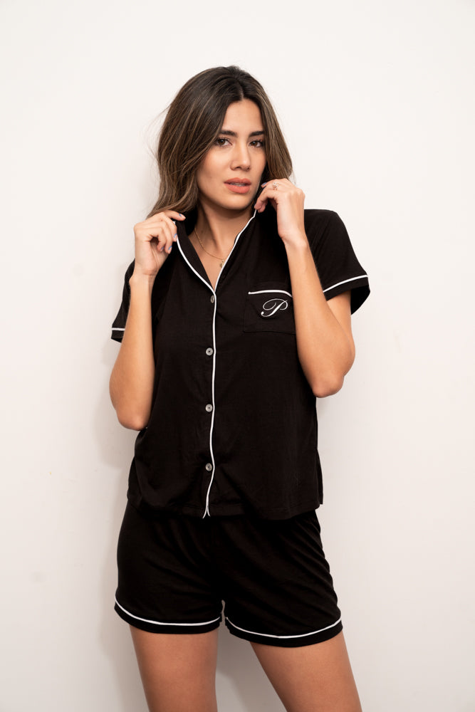 E21- Short y Blusa de Botones Manga Corta