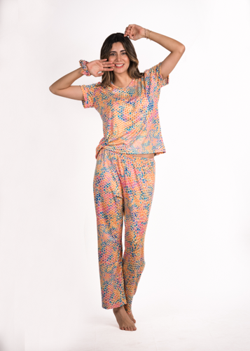 B35- Pantalón y Blusa de Manga Corta