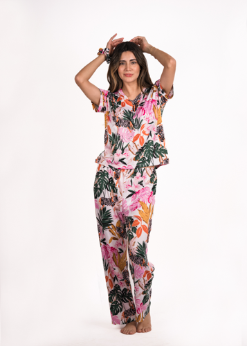 B14- Pantalón y Blusa de Manga Corta